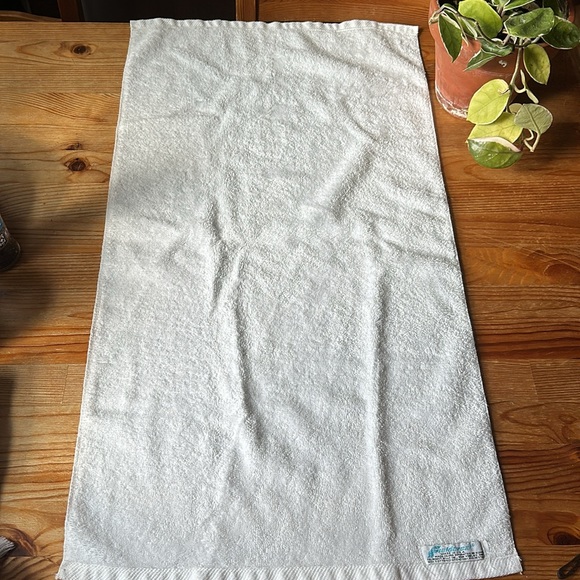 Vintage Floral Towel Set - Picture 10 of 11